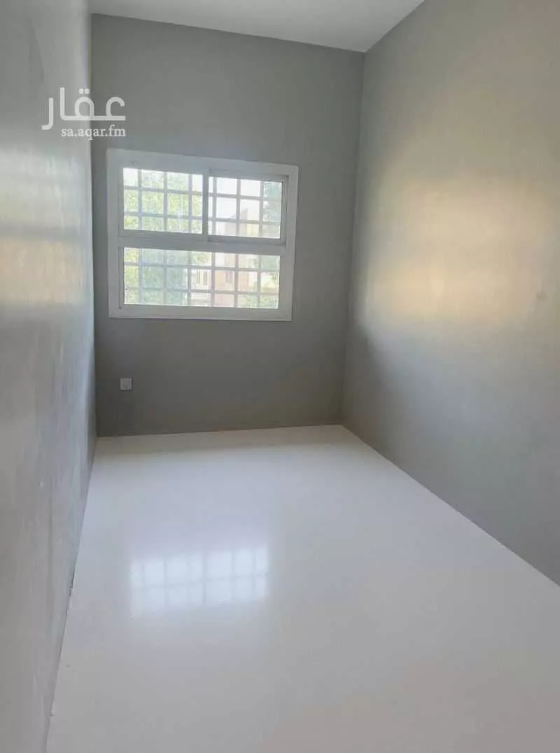 3 bedroom floor in Al Rabie 4