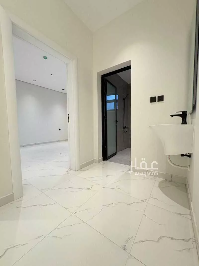 شقة 5 غرف في الحمرا 5