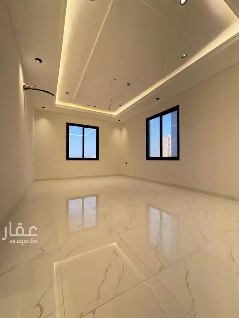 شقة 5 غرف في الحمرا 4