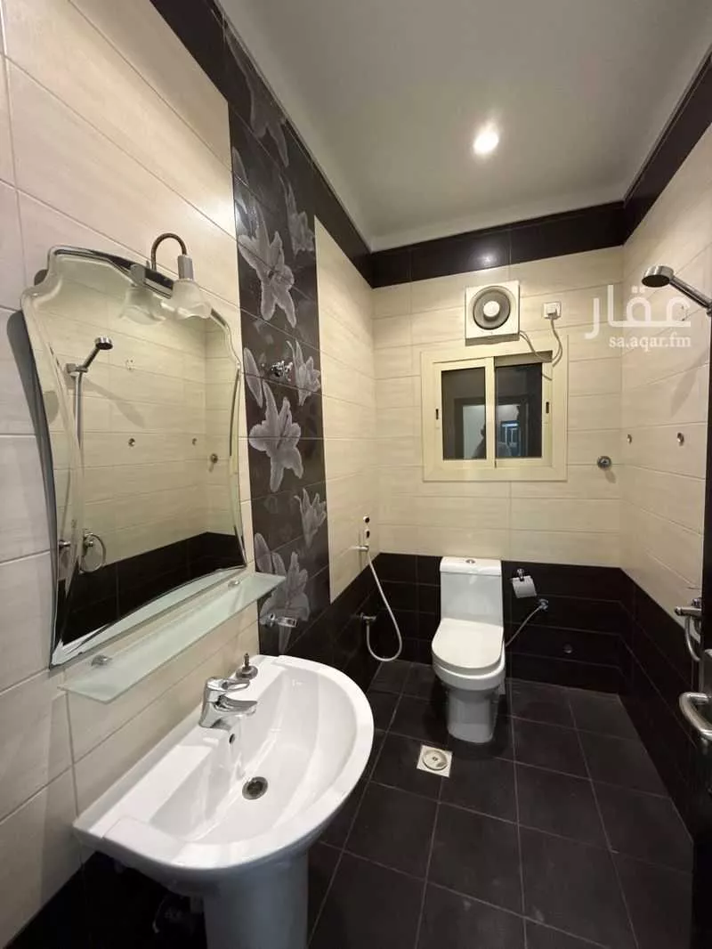 4 bedroom floor in Al Asalah 5