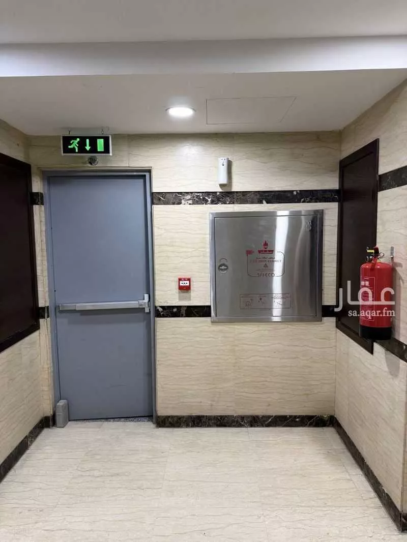 شقة 5 غرف في الفلاح، جدة 25