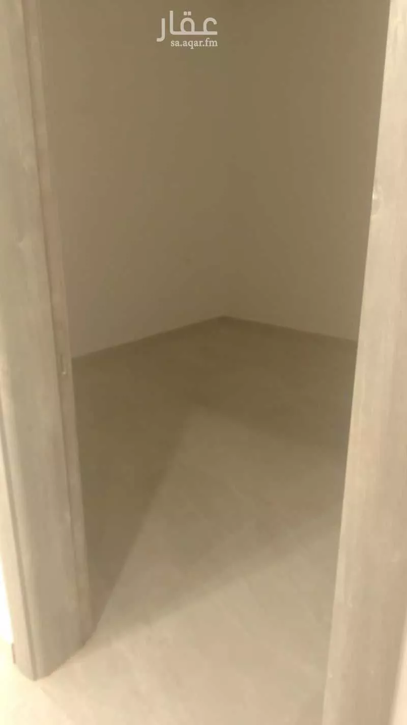 5 bedroom floor in Okaz 1