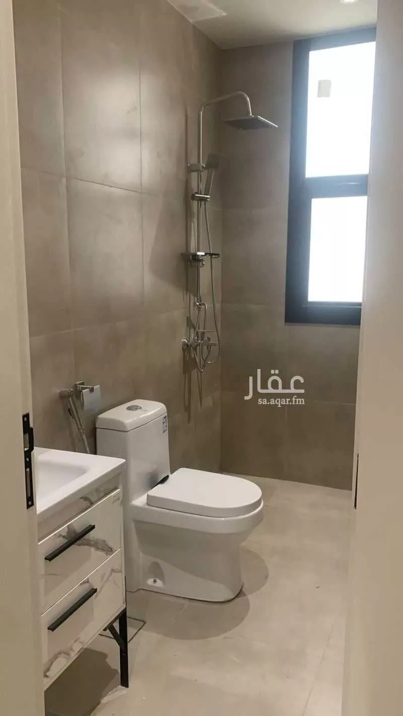 شقة 3 غرف في العارض 5