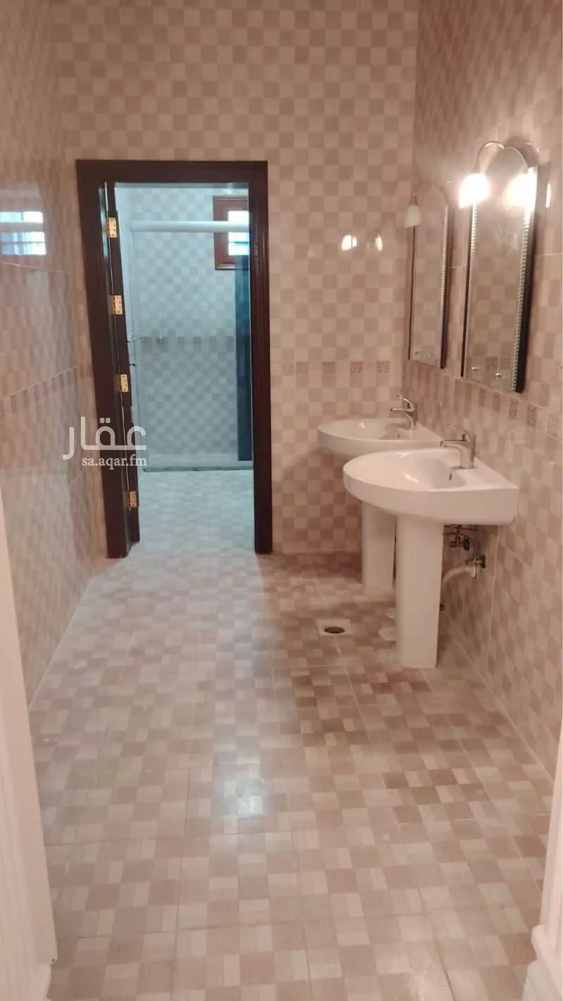 6 bedroom villa in Abruq Ar Rughamah, Jeddah 7