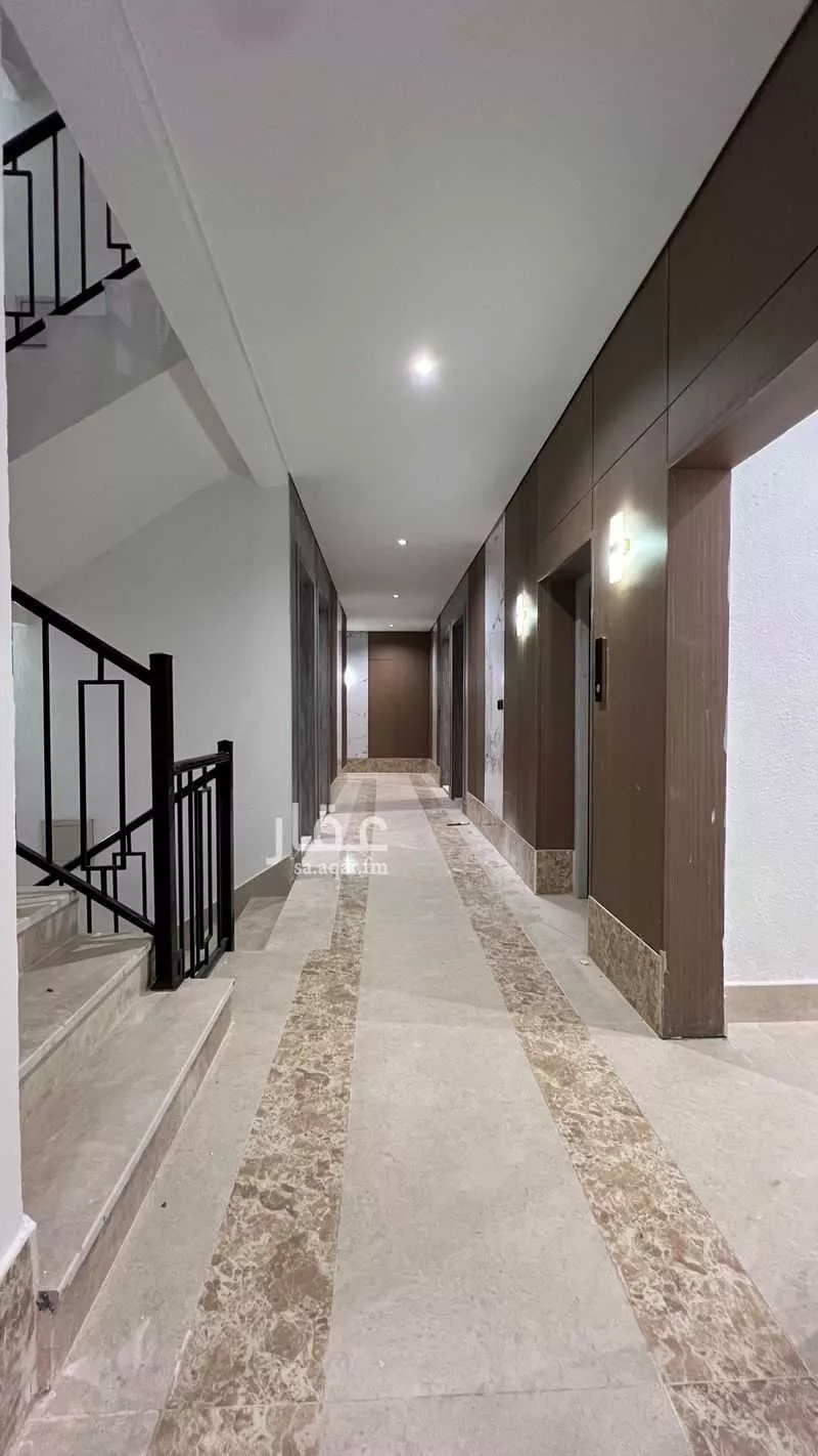 شقة 5 غرف في الحمرا 3