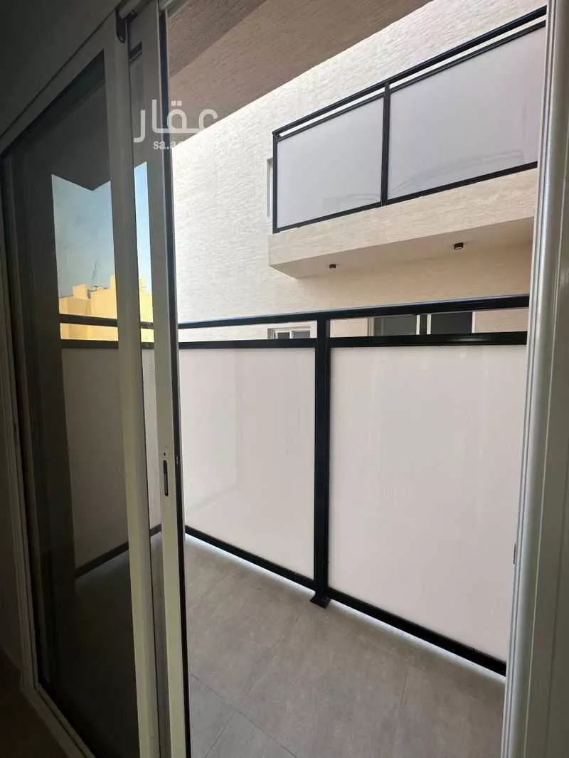 400 sqm building in Al Mahdiyyah 4