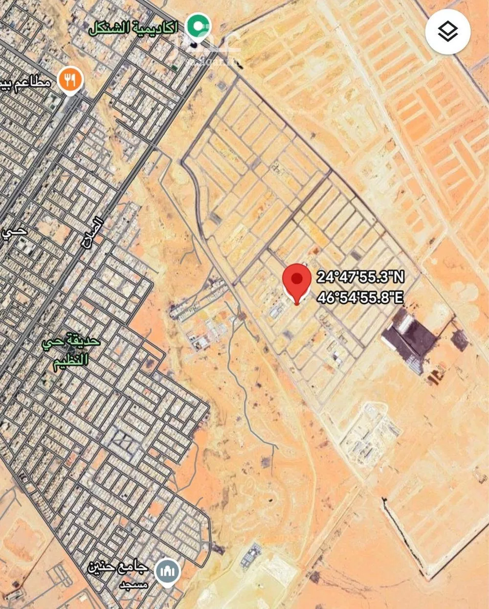 أرض 1281 م² في النظيم 4