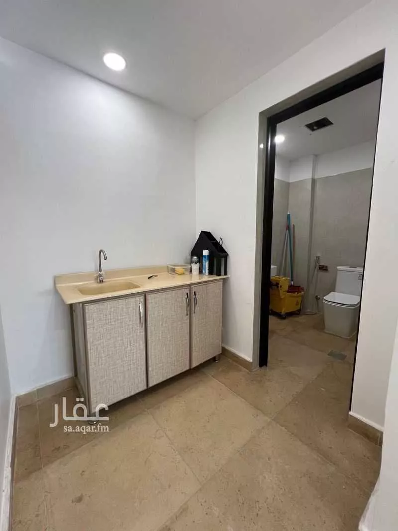 6 bedroom office in Al Malqa, Riyadh 12