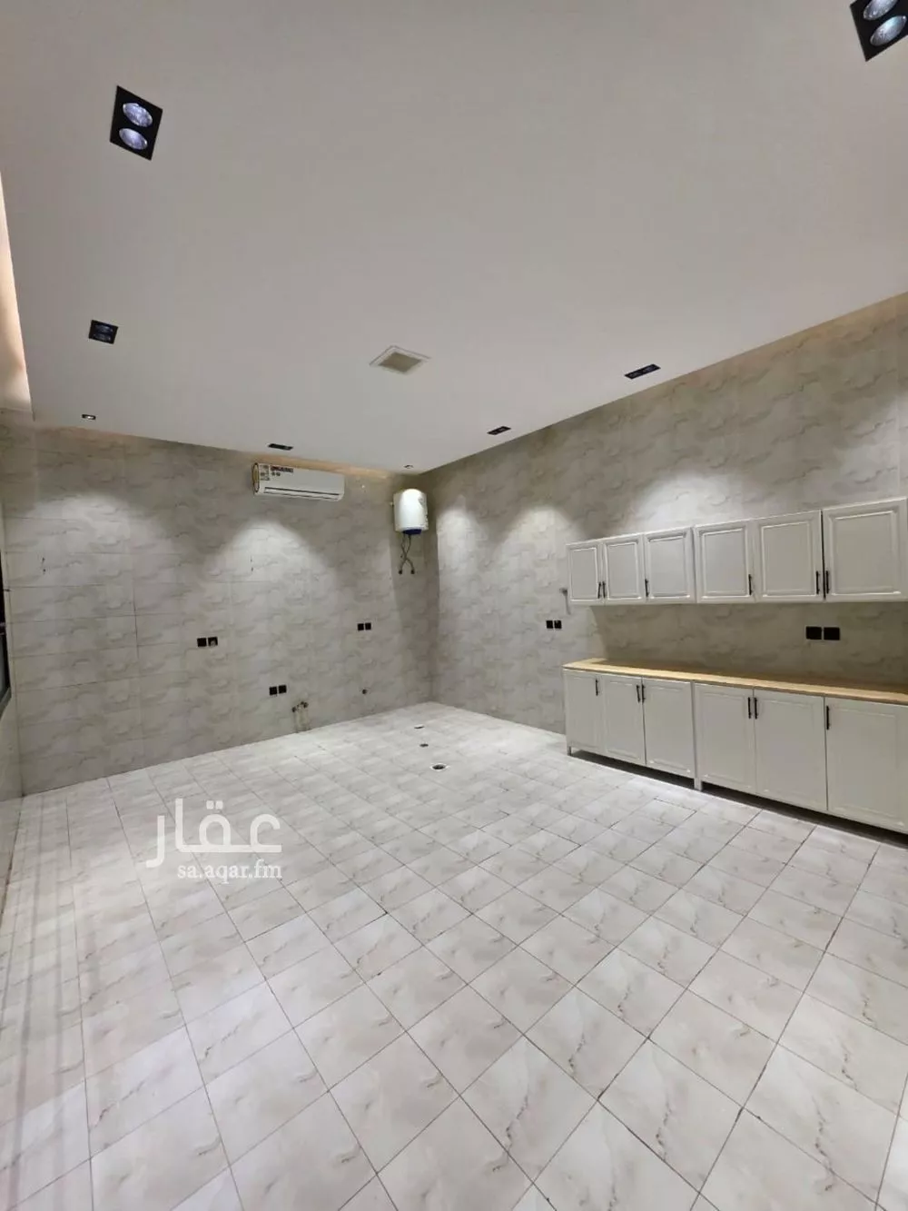 فيلا 5 غرف في النهضة 4