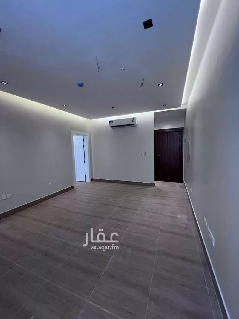 شقة 3 غرف في الحمرا 4