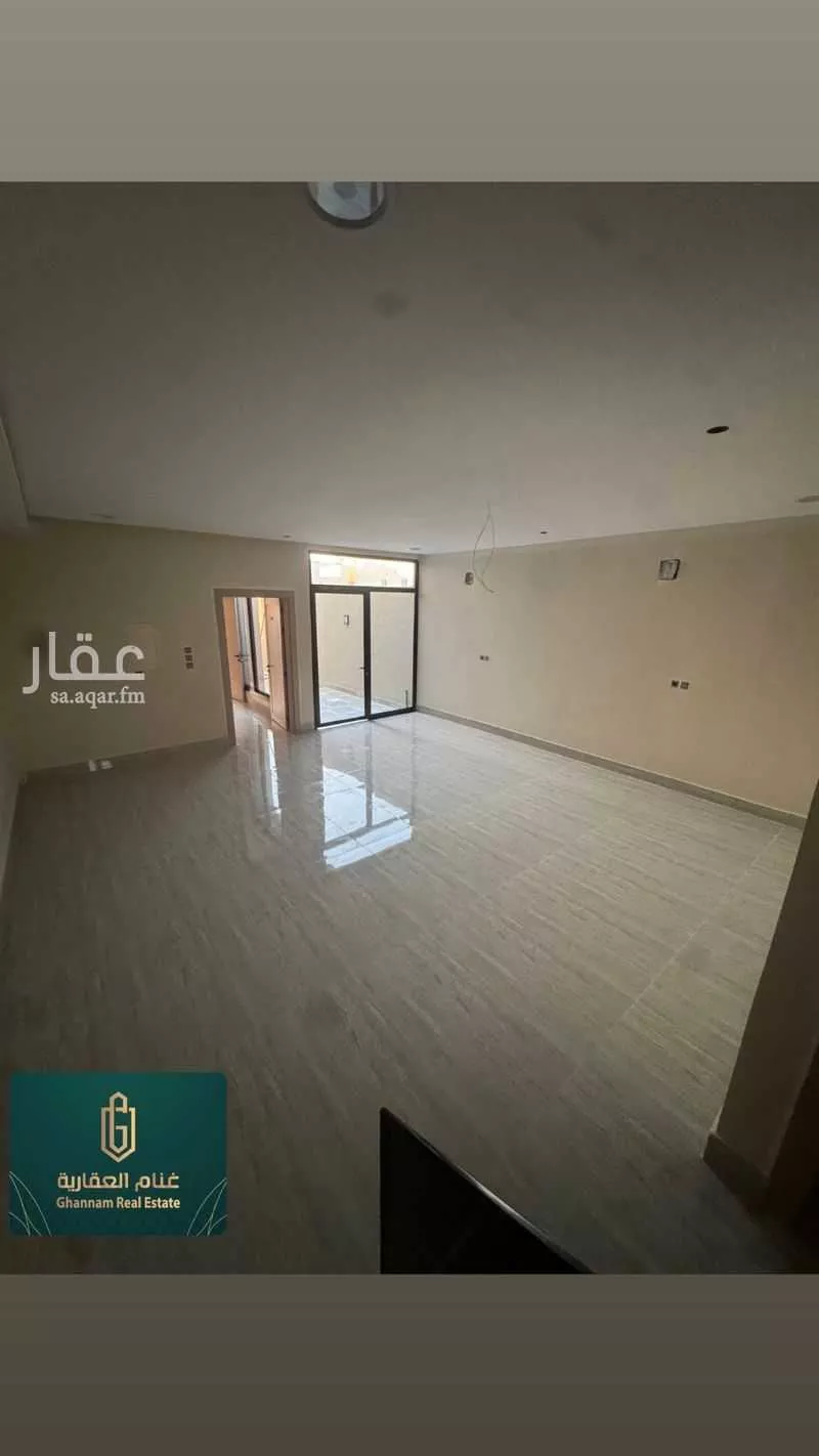 فيلا 6 غرف في البحيرة 4