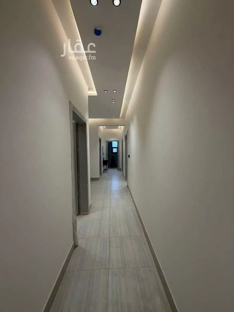 شقة 4 غرف في الرمال 3