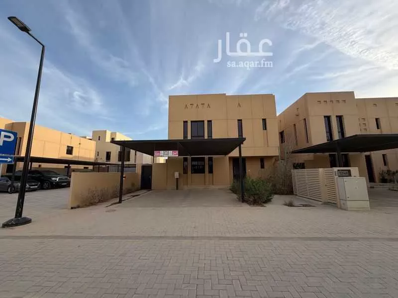 فيلا 4 غرف في المونسية 2