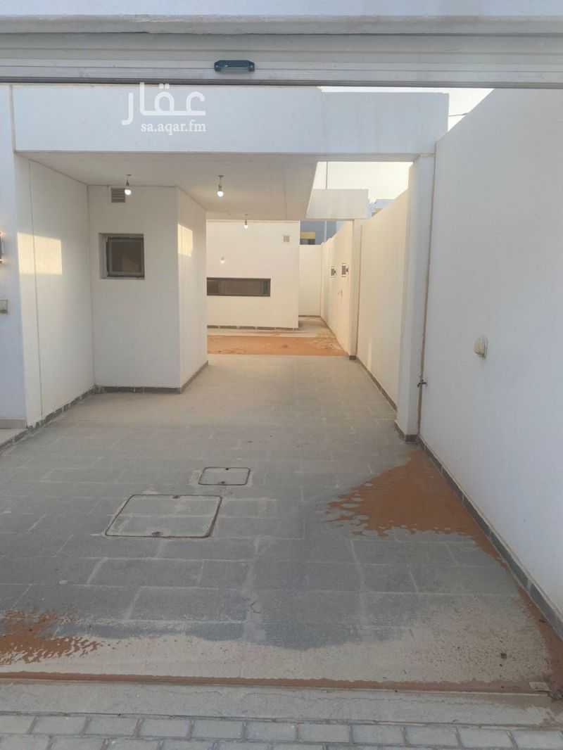 8 bedroom villa in Al Aridh, Riyadh 2