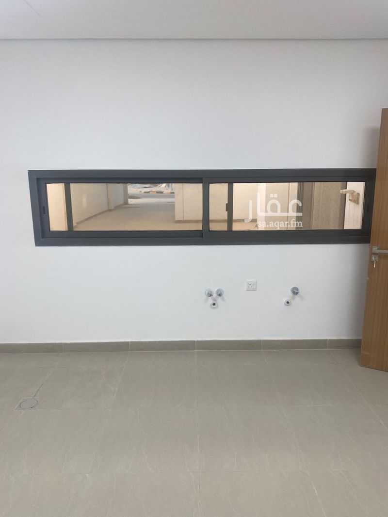 8 bedroom villa in Al Aridh, Riyadh 16