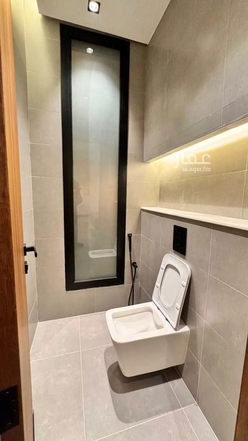 4 bedroom apartment in Dhahrat Al Badiah, Riyadh 7