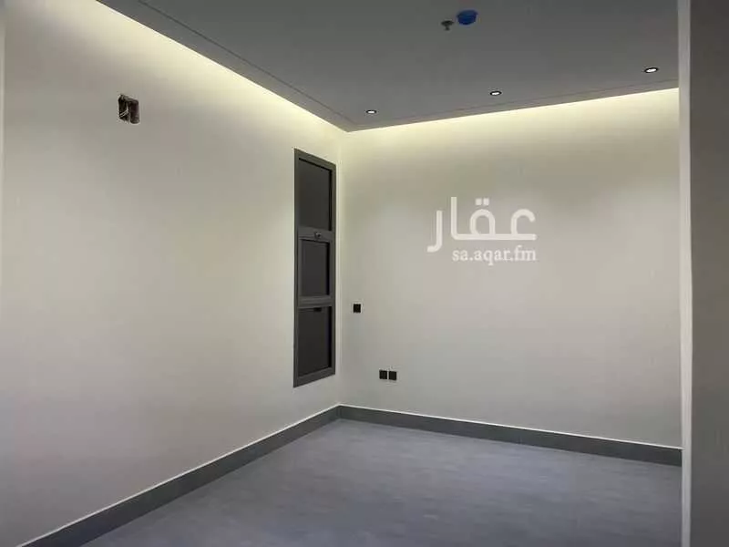 شقة 5 غرف في الرمال 1