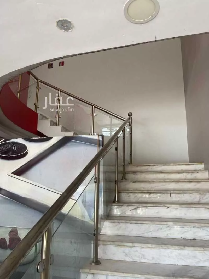 shop in As Suwaidi, Riyadh 5