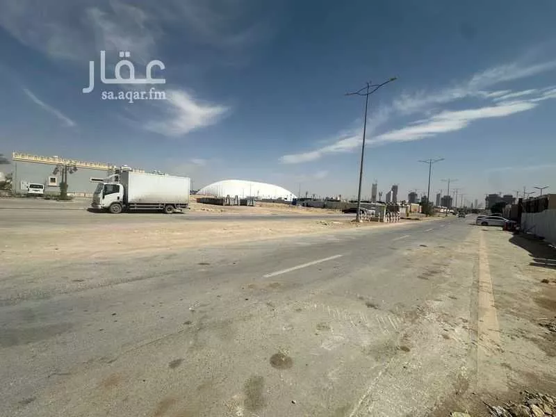 810 sqm land in Al Qairawan 3