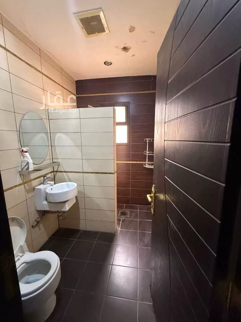 4 bedroom villa in Al Falah, Riyadh 17