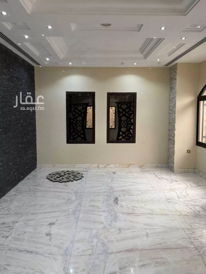 4 bedroom villa in Al Falah, Riyadh 5