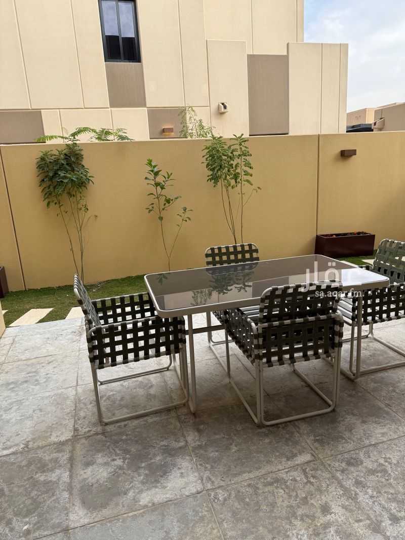 4 bedroom villa in Sidrah, Riyadh 2