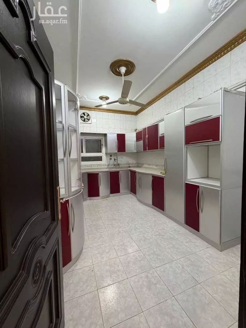 شقة 3 غرف في الصفا 4