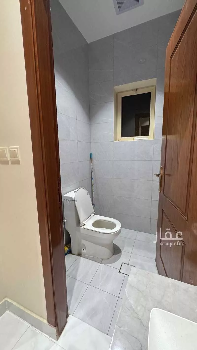 فيلا 6 غرف في الملك فهد 3