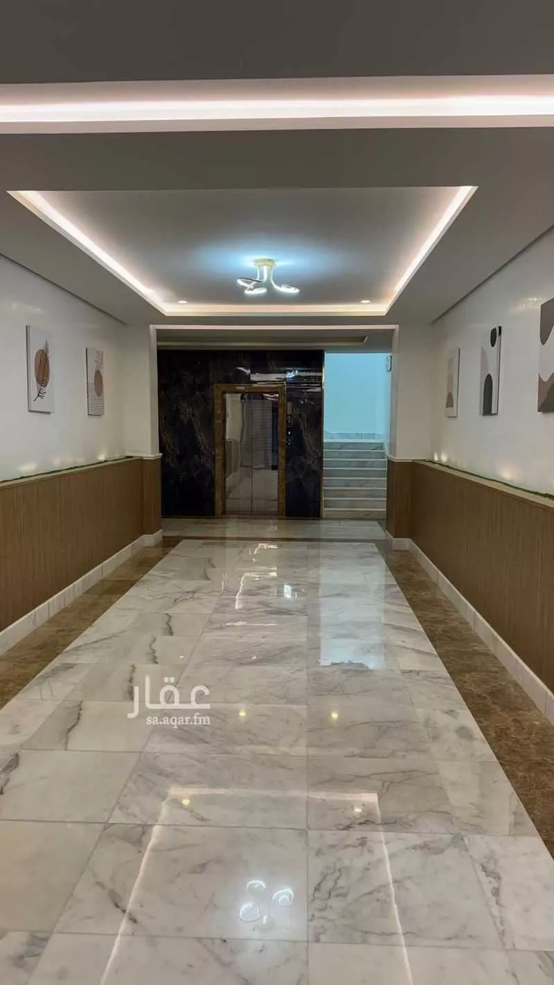 شقة 5 غرف في الملك فهد 4