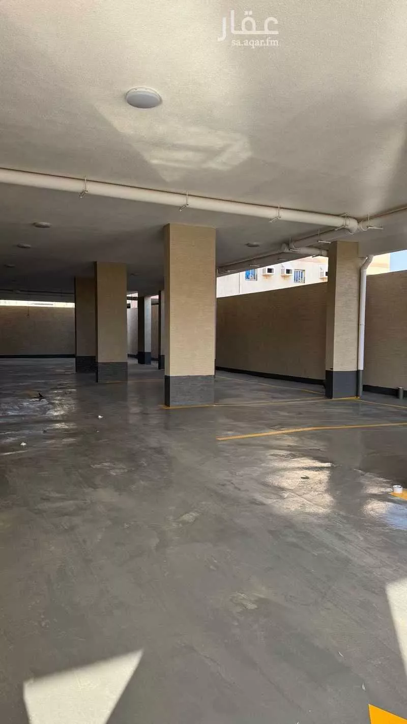 شقة 5 غرف في الملك فهد 3