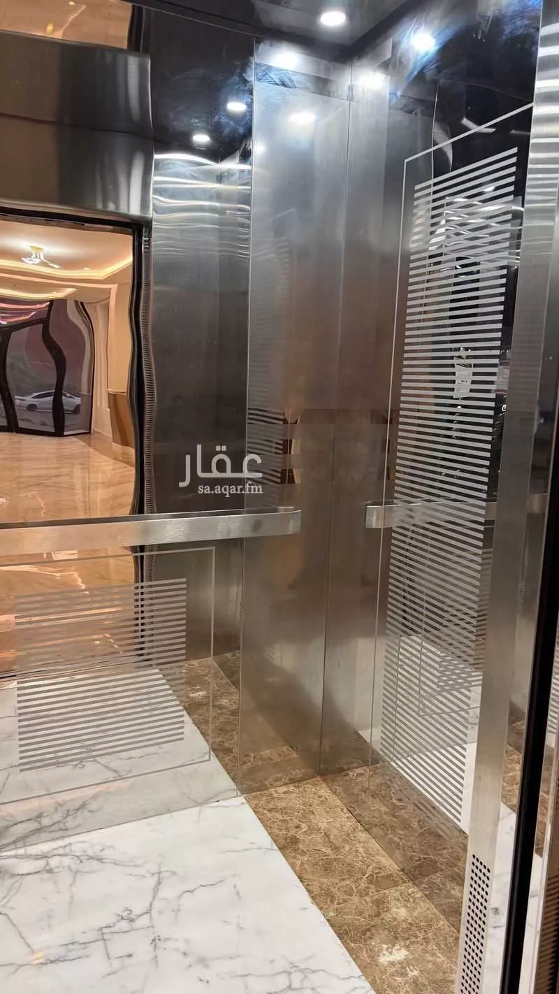 شقة 5 غرف في الملك فهد 5