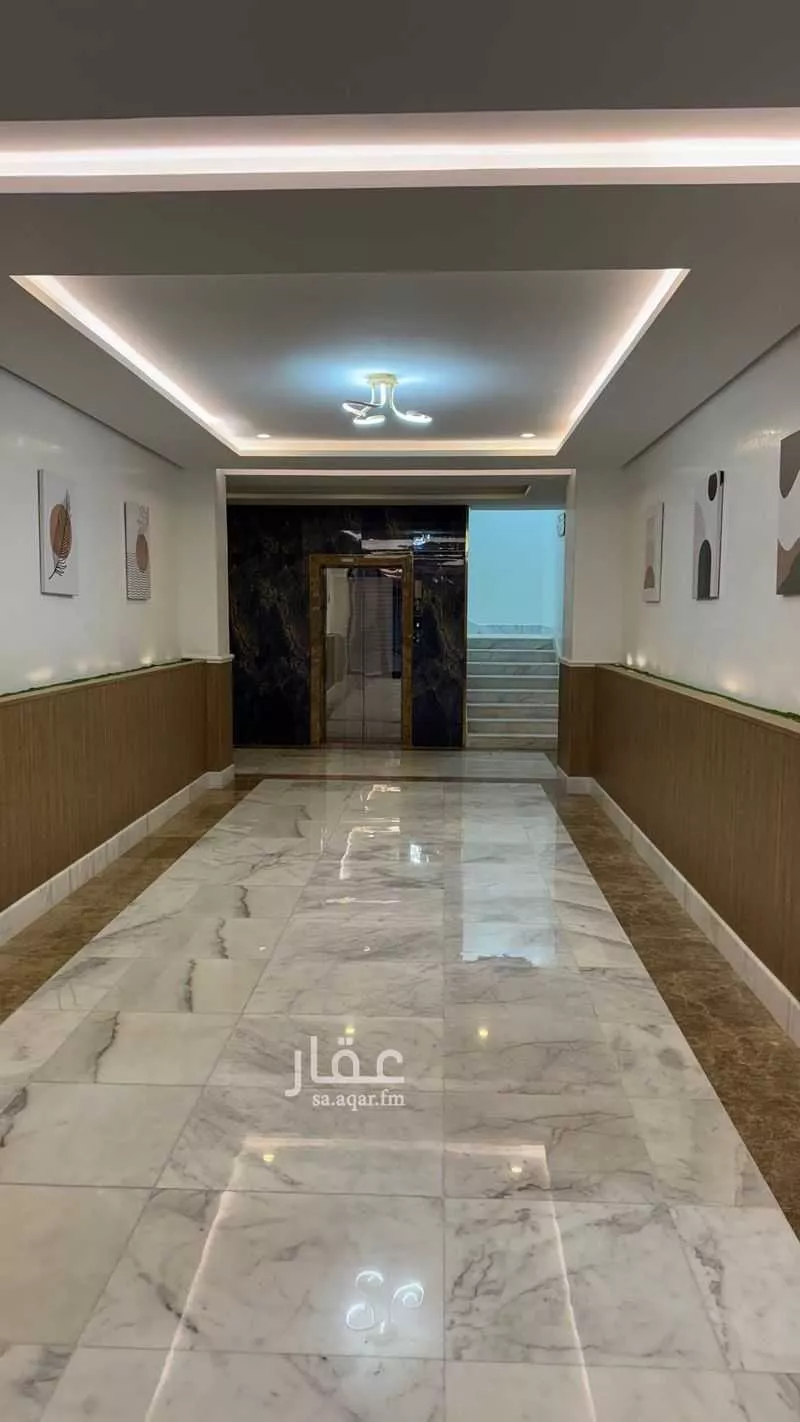 5 bedroom apartment in King Fahd 4