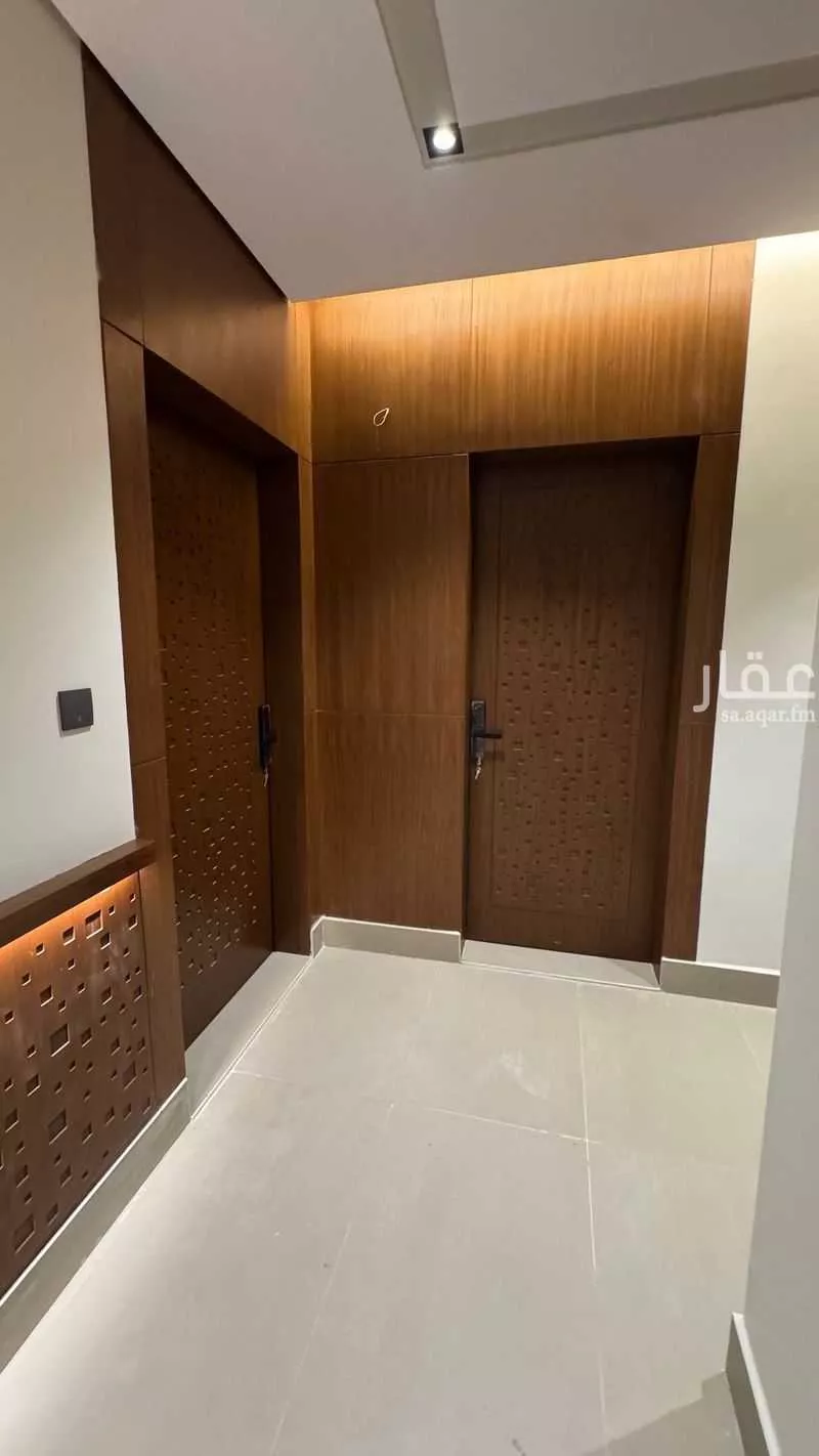 شقة 4 غرف في الملك فهد 5