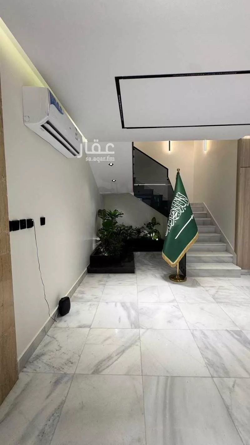 شقة 4 غرف في الملك فهد 2