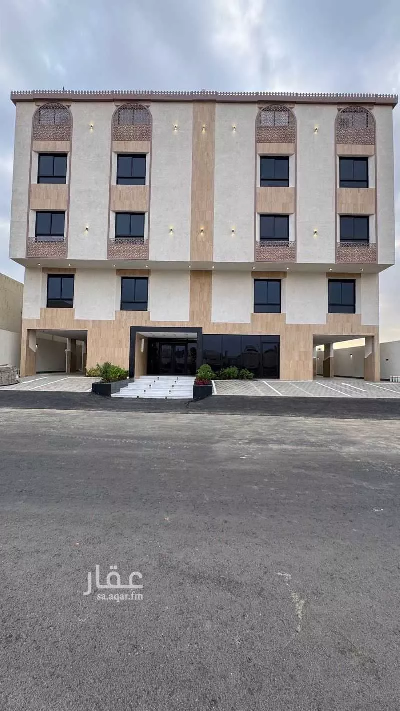 شقة 4 غرف في الملك فهد 5