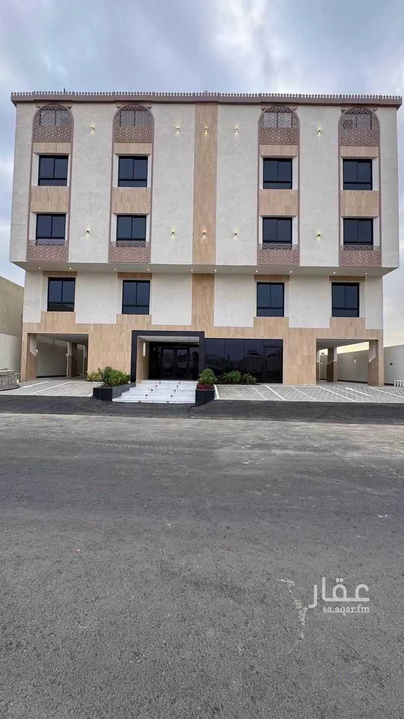 شقة 4 غرف في الملك فهد 5