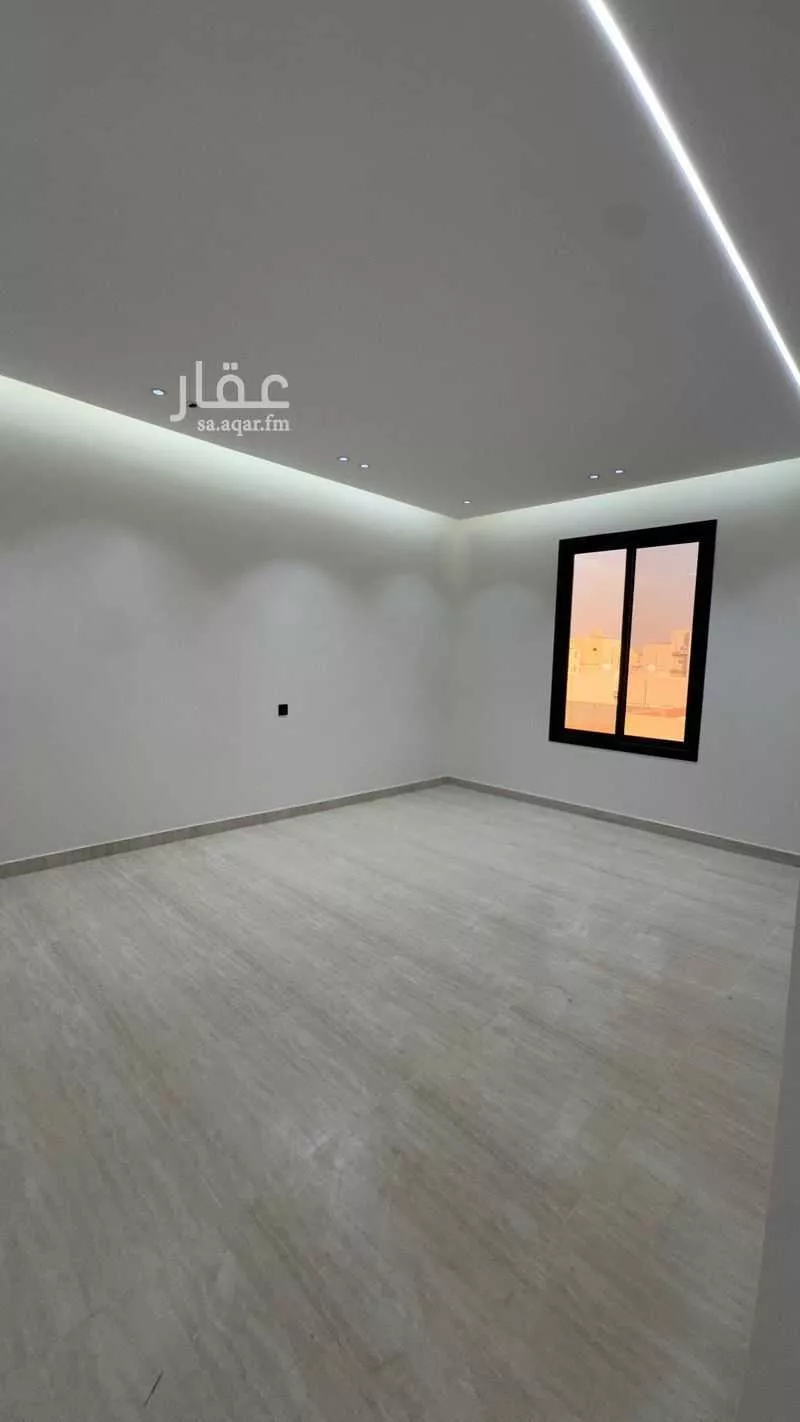 شقة 5 غرف في الملك فهد 4