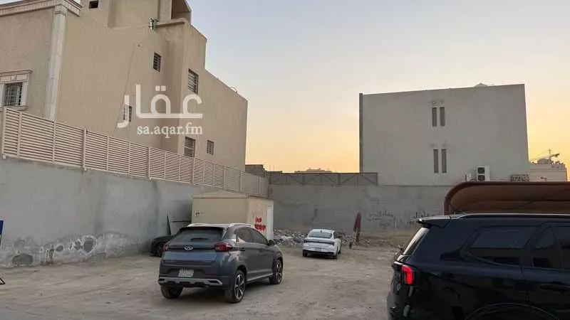 أرض 525 م² في الصحافة 1