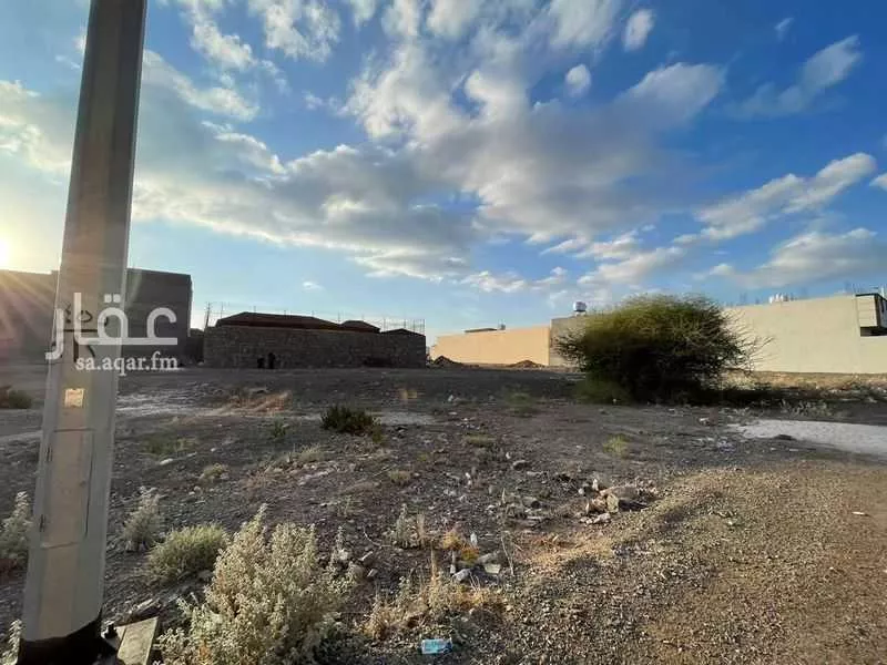 أرض 654 م² في السكة الحديدية 2