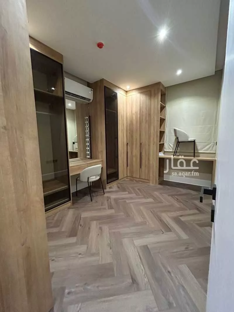 3 bedroom floor in An Nafal 2