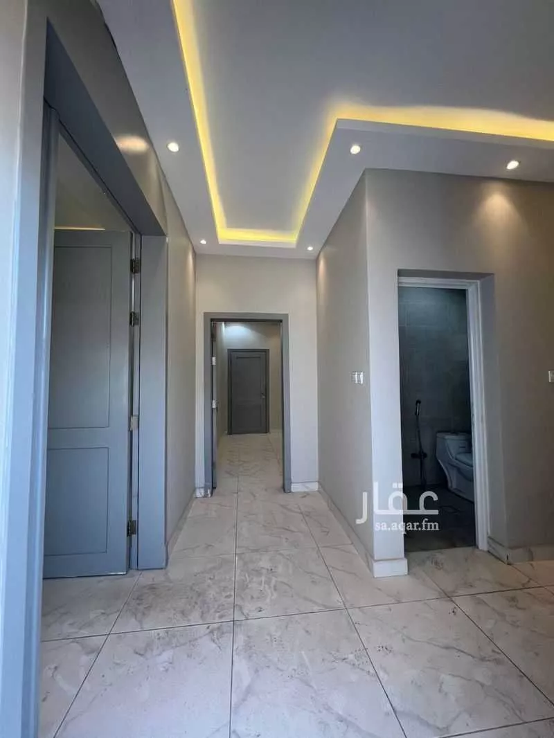 فيلا 5 غرف في الامواج 3