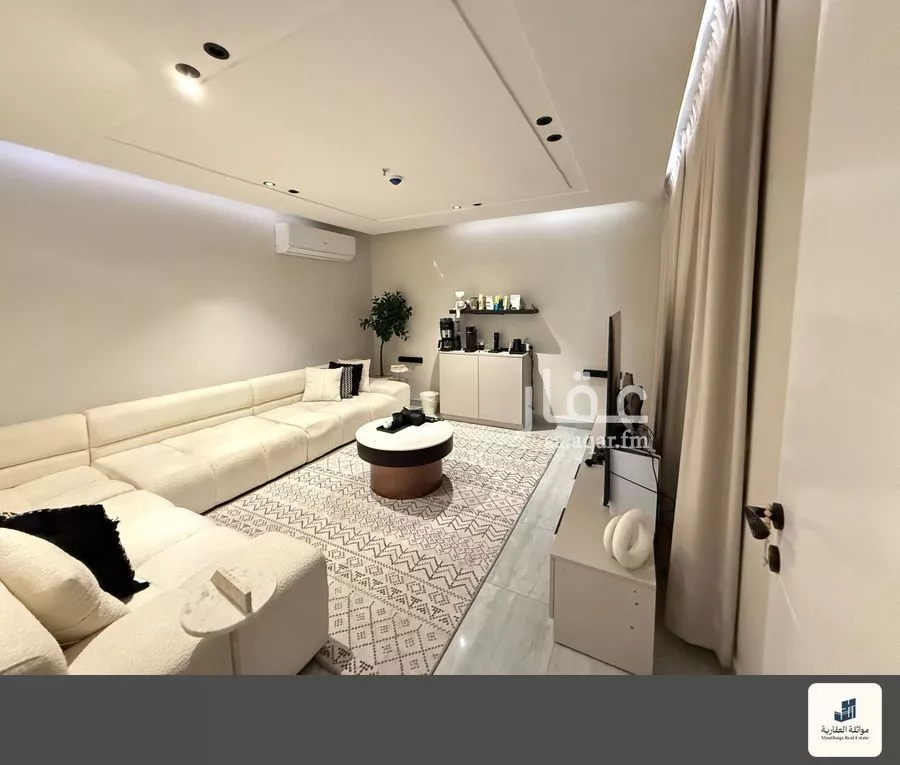 شقة 3 غرف في الحمرا 4