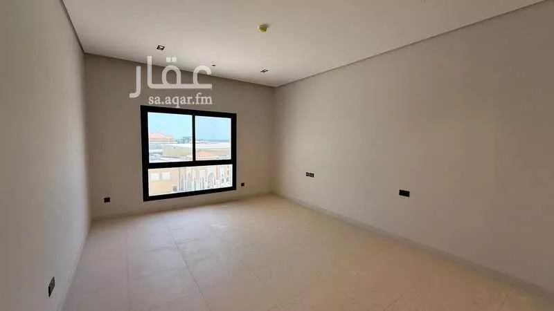 شقة 3 غرف في الحمرا 2