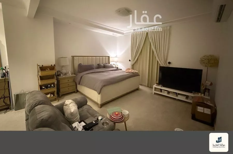 فيلا 5 غرف في الامواج 5