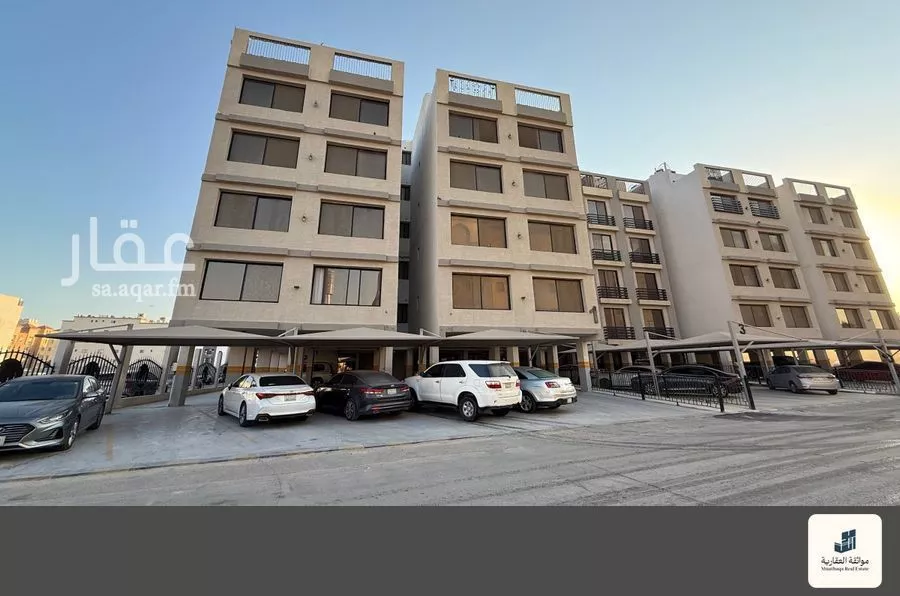 شقة 3 غرف في الحمرا 1