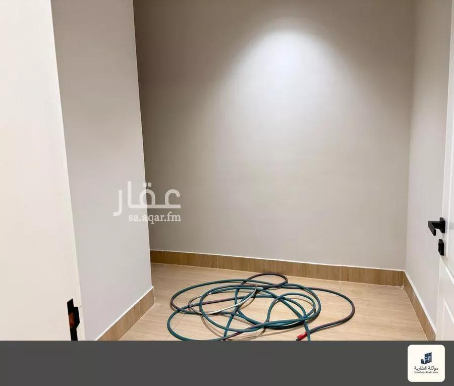 شقة 4 غرف في الحمرا، الدمام 5