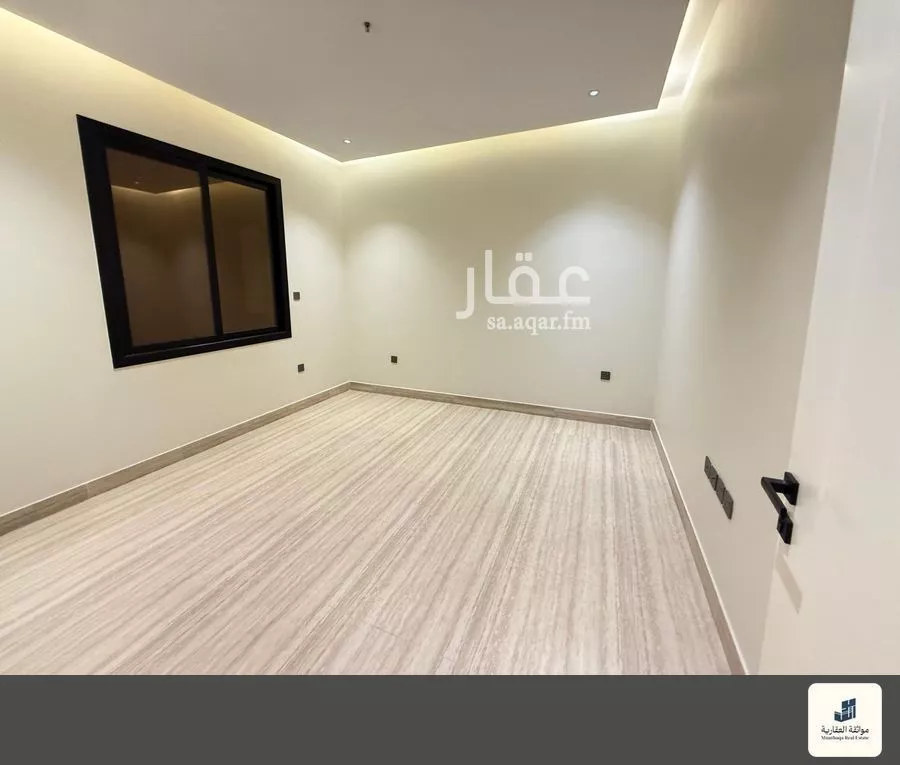 شقة 3 غرف في الحمرا 5