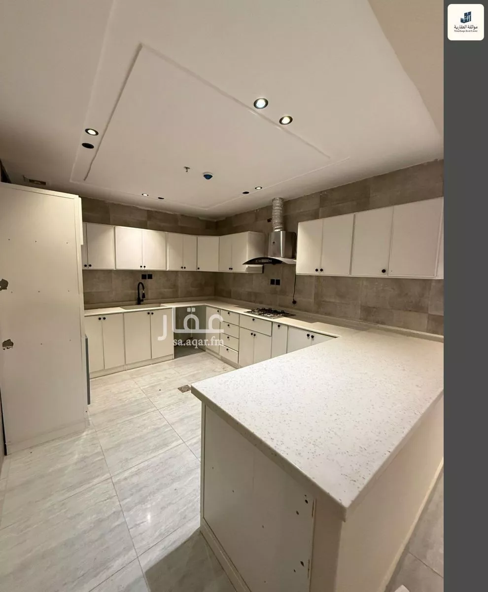 3 bedroom apartment in Al Hamra, Eastern Province 12