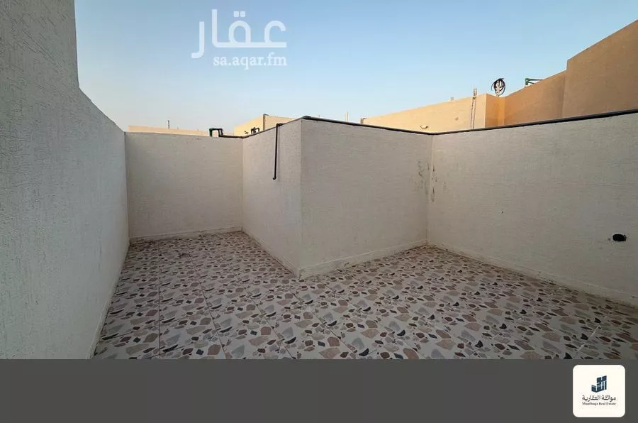 فيلا 5 غرف في الامواج، الدمام 12