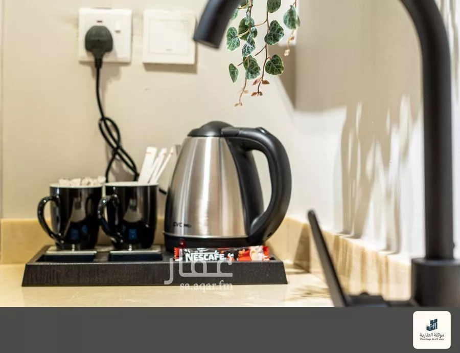 شقة 1 غرف في الحمرا 3